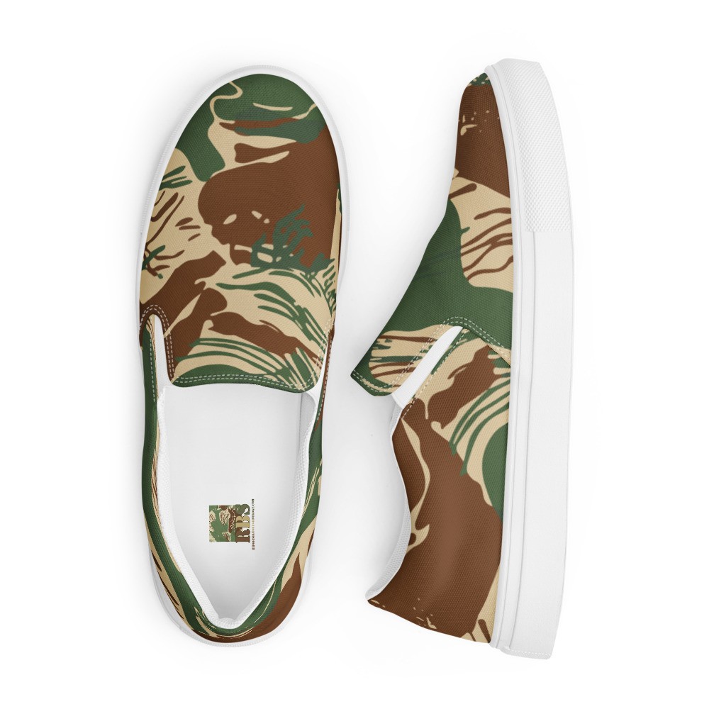 Rhodesian Brushstroke Camouflage v2b Men’s slip-on canvas shoes ...